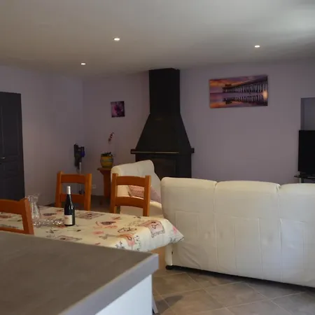 Dom wakacyjny Des Palanges A L'aubrac *